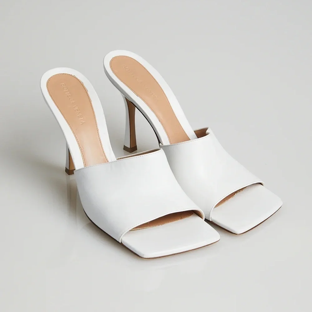 Bottega Veneta - AUTHENTIC - Square Toe Stiletto Mules in Ivory